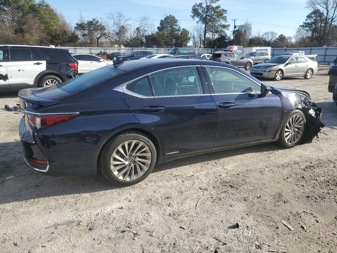 2022 LEXUS ES 300H BASE VIN:58AEA1C14NU017563