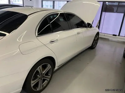 2019 Mercedes-Benz E 300 VIN: