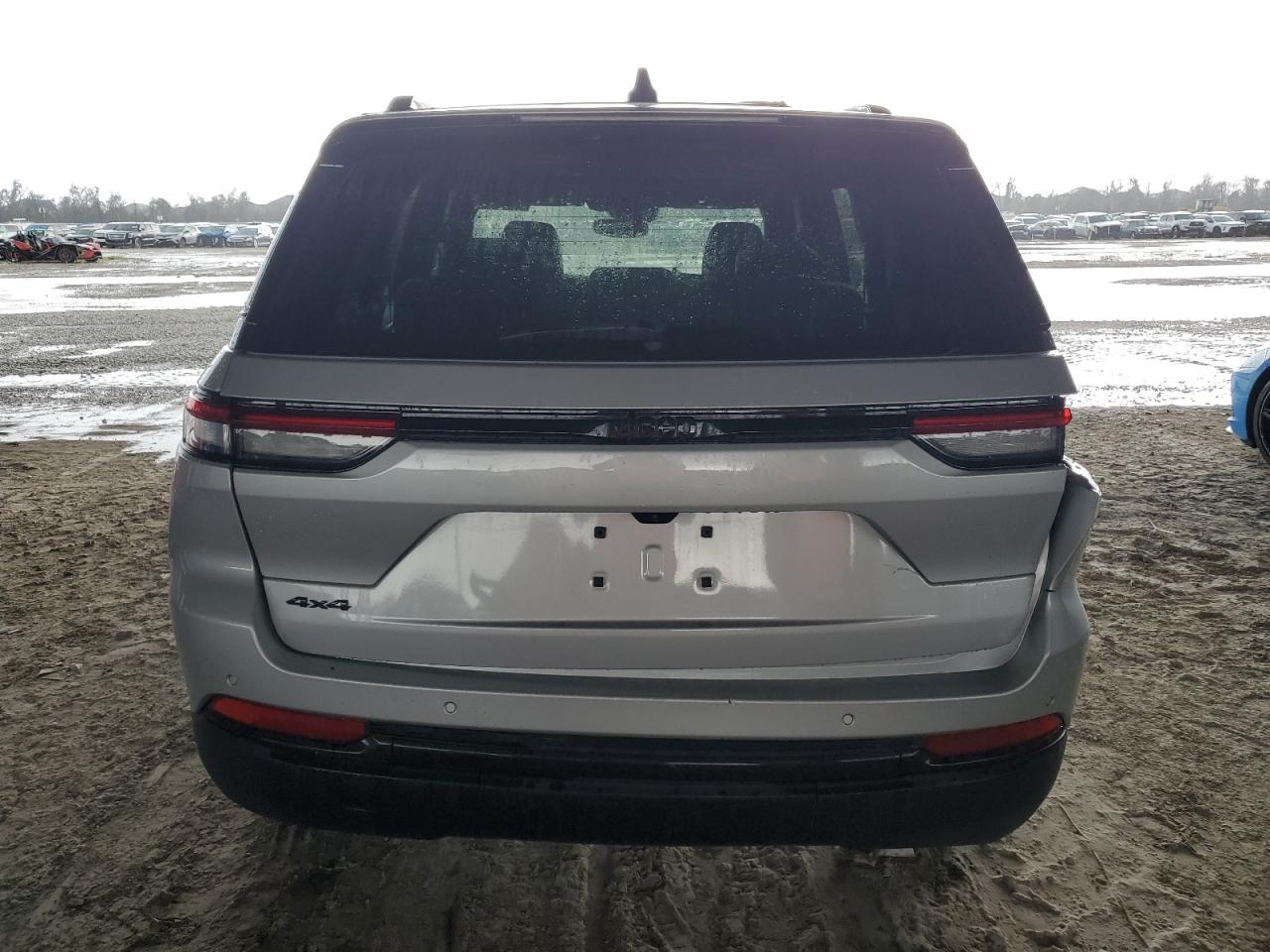 2024 JEEP GRAND CHEROKEE LAREDO VIN:1C4RJHAG0RC123789