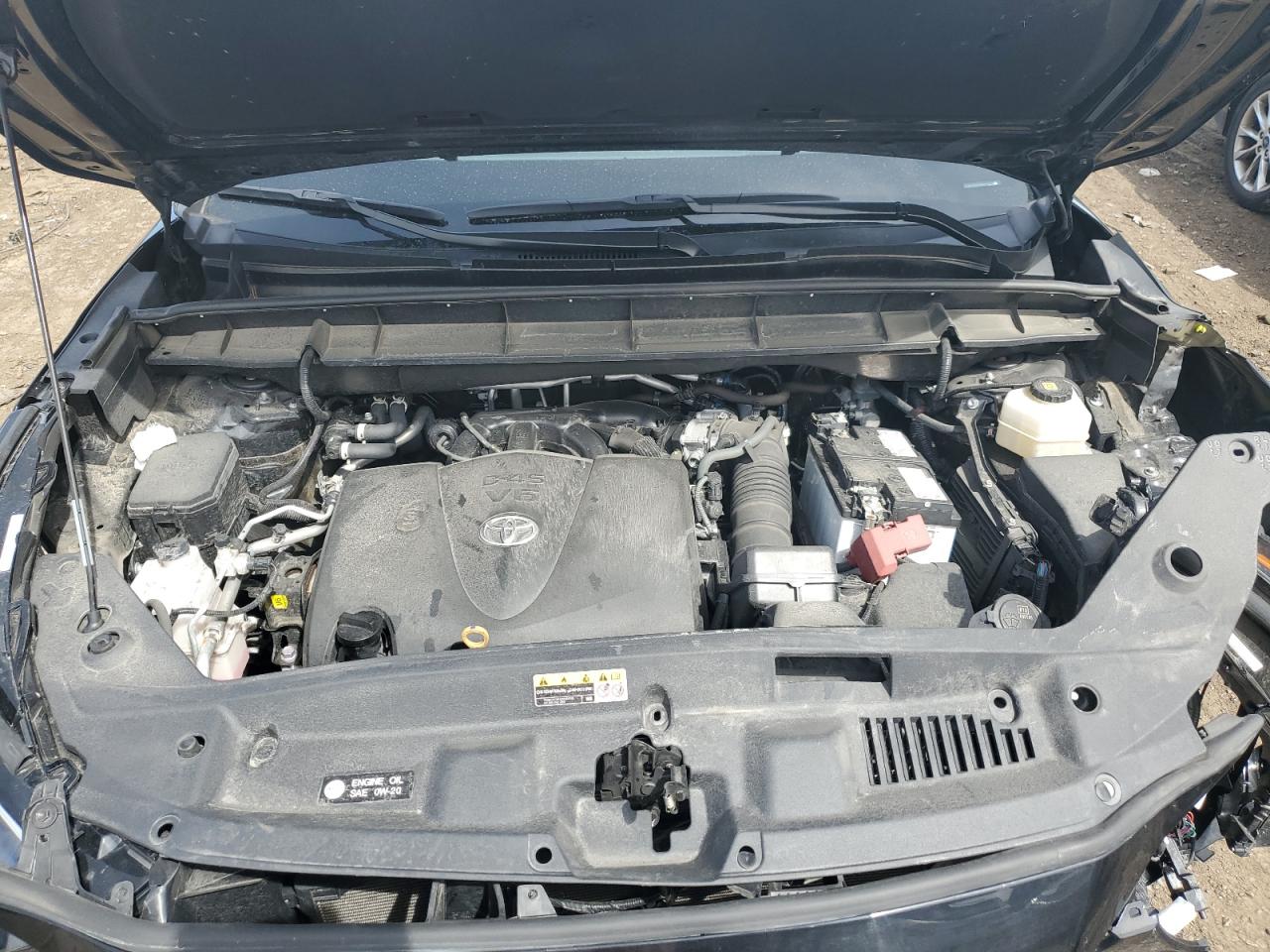 2022 TOYOTA HIGHLANDER XLE VIN:5TDGZRBH3NS575029