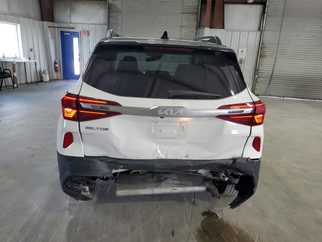 2022 KIA SELTOS NIGHTFALL VIN:WP0AA2A8XNS255297