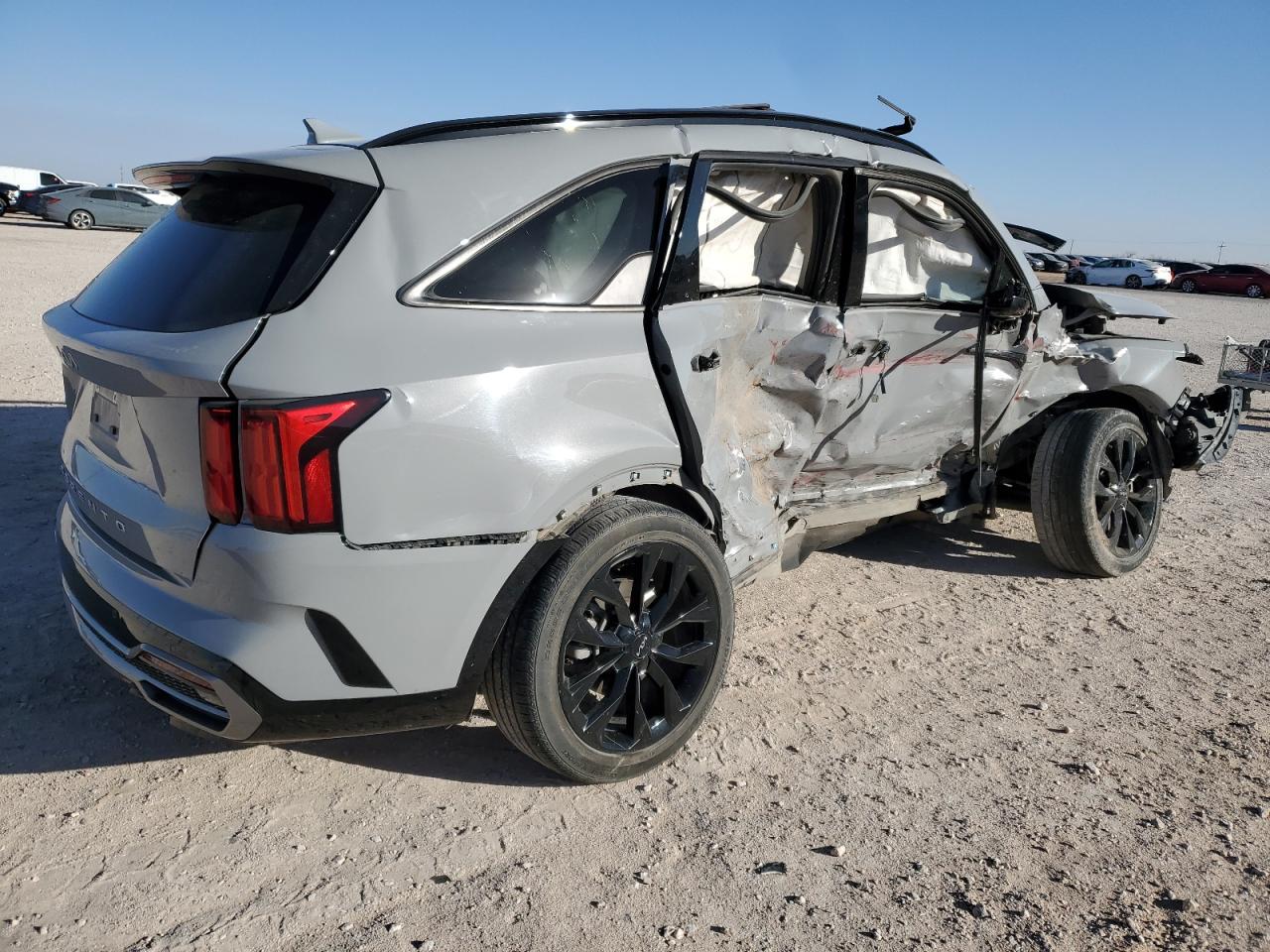 2022 KIA SORENTO SX VIN:5XYRKDLF9NG079999