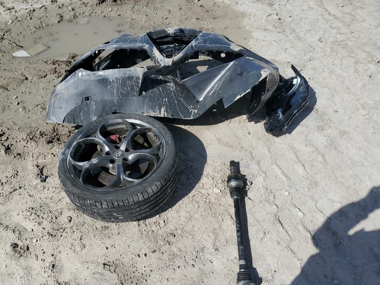 2024 ALFA ROMEO GIULIA TI VIN:ZARFAMBN1R7681805