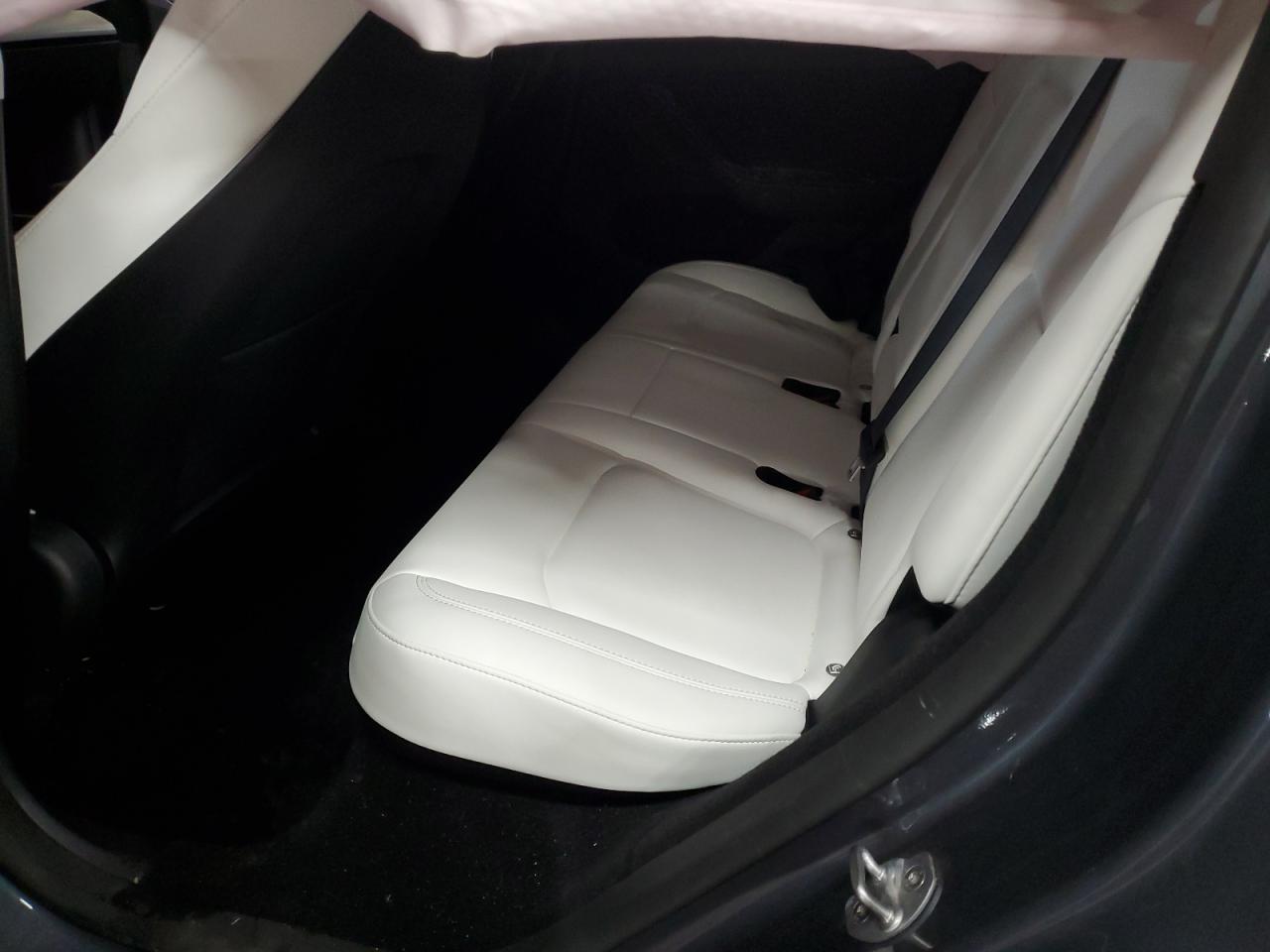 2023 TESLA MODEL Y  VIN:7SAYGDEE8PA174291