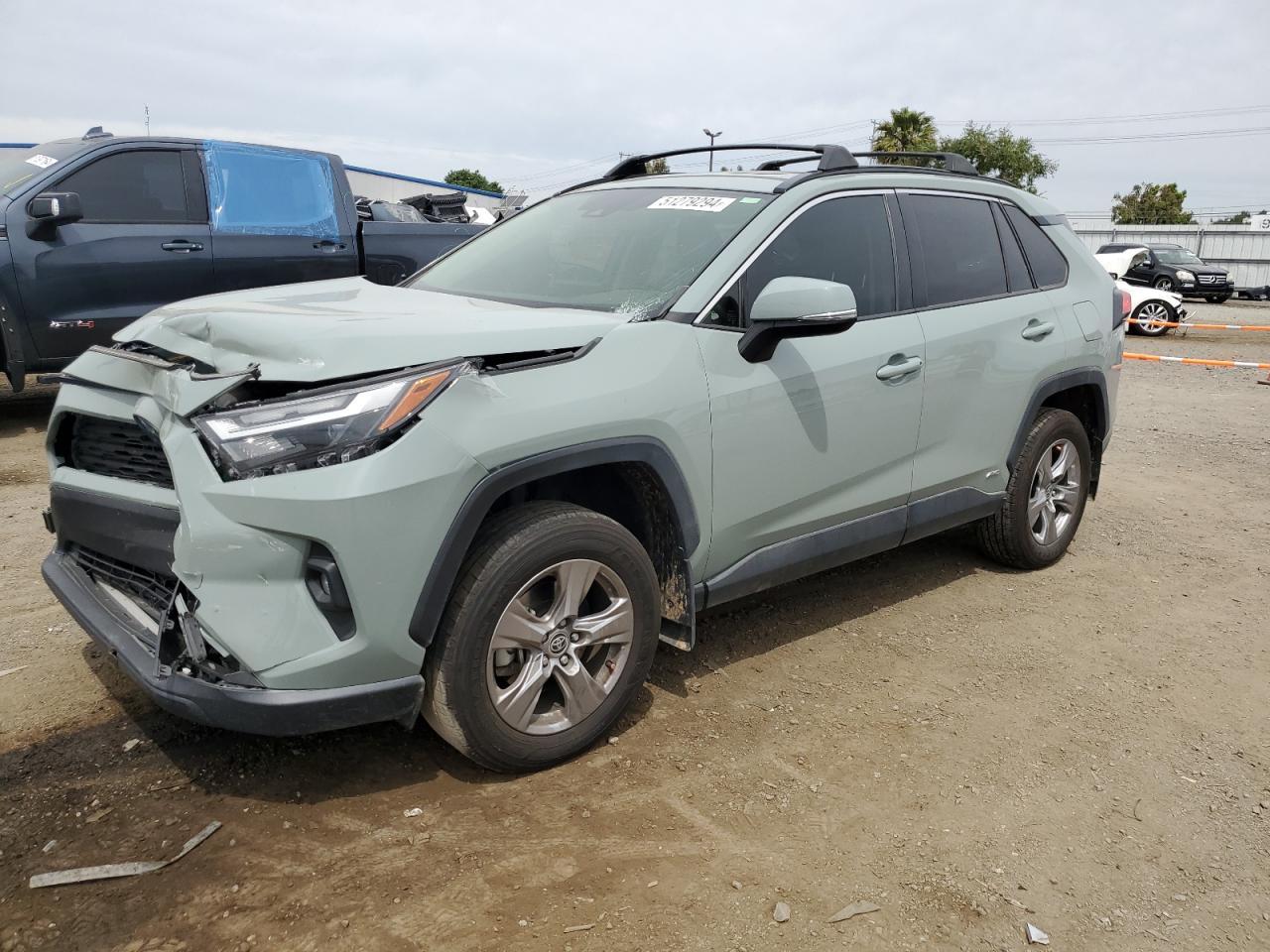 2022 TOYOTA RAV4 XLE PREMIUM VIN:JTMB6RFV2ND528525