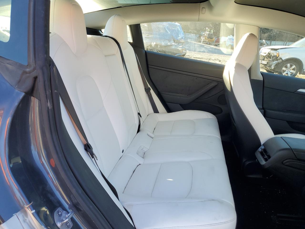 2023 TESLA MODEL 3  VIN:5YJ3E1EB8PF706577