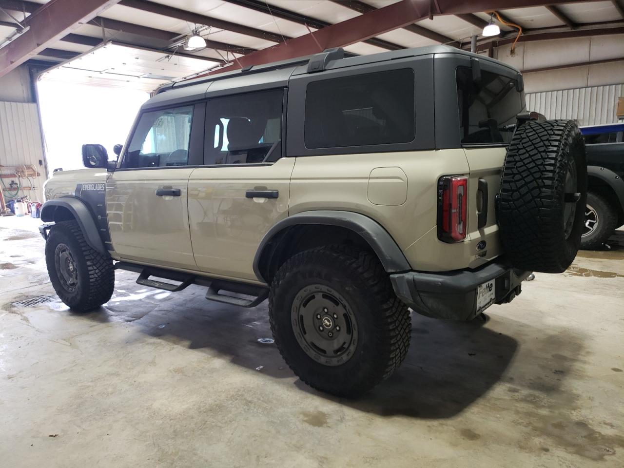 2022 FORD BRONCO BASE VIN:1FMEE5DH7NLB58518