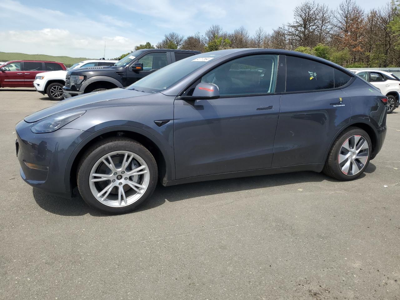 2023 TESLA MODEL Y  VIN:7SAYGAEE6PF909657