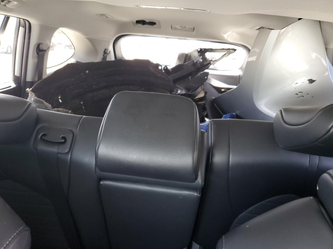 2022 TOYOTA HIGHLANDER XLE VIN:5TDGZRAH5NS141177
