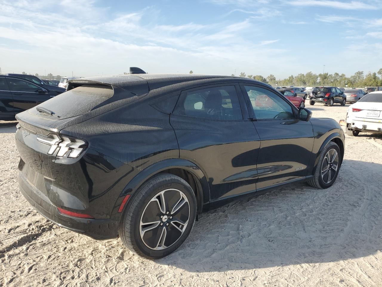 2023 FORD MUSTANG MACH-E PREMIUM VIN:3FMTK3R40PMA60832