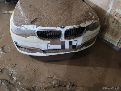 2016 BMW 320 585KMWBA8Y7108GG3 VIN:585KMWBA8Y7108GG3