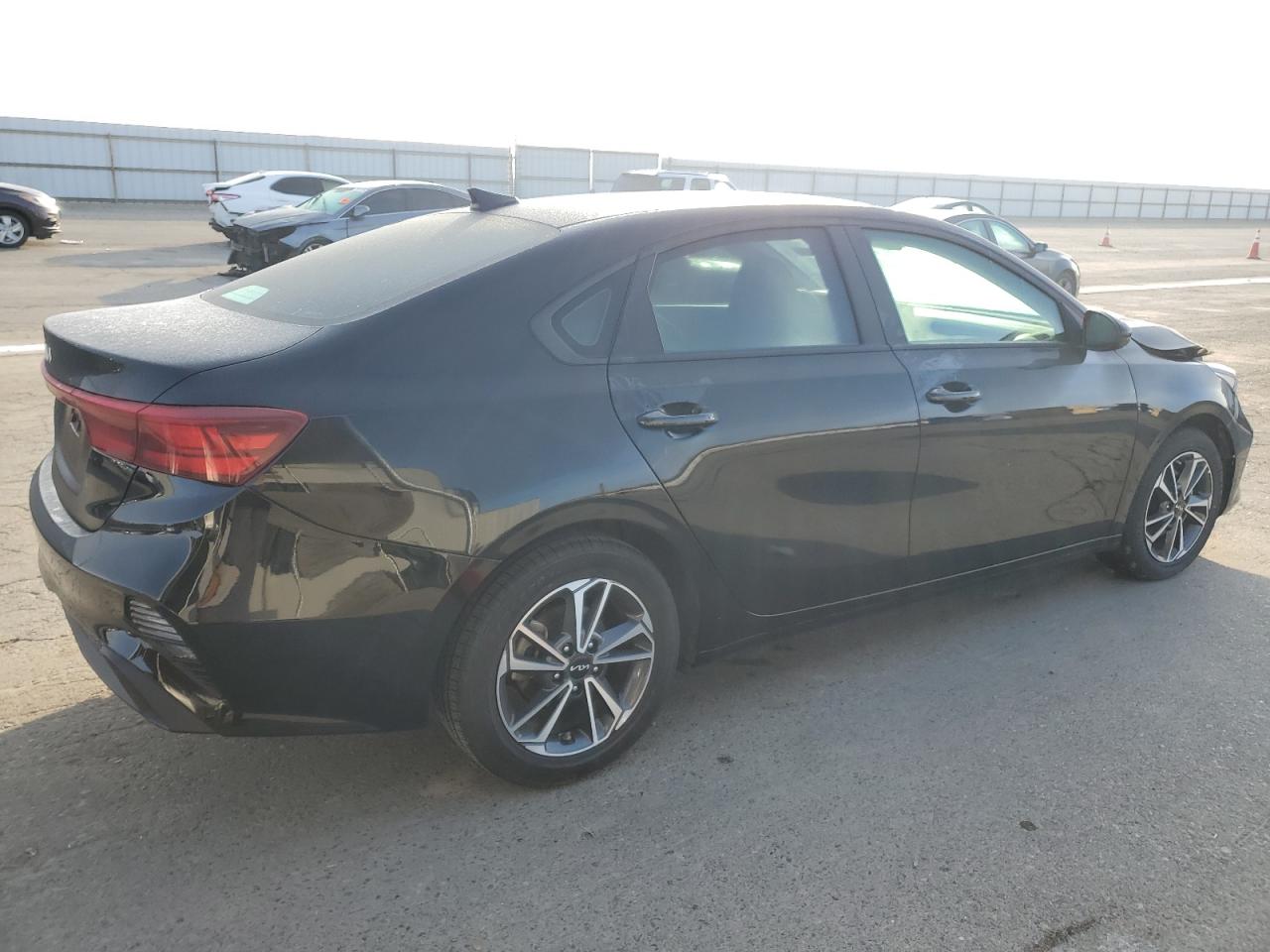 2022 KIA FORTE FE VIN:3KPF24AD9NE457420
