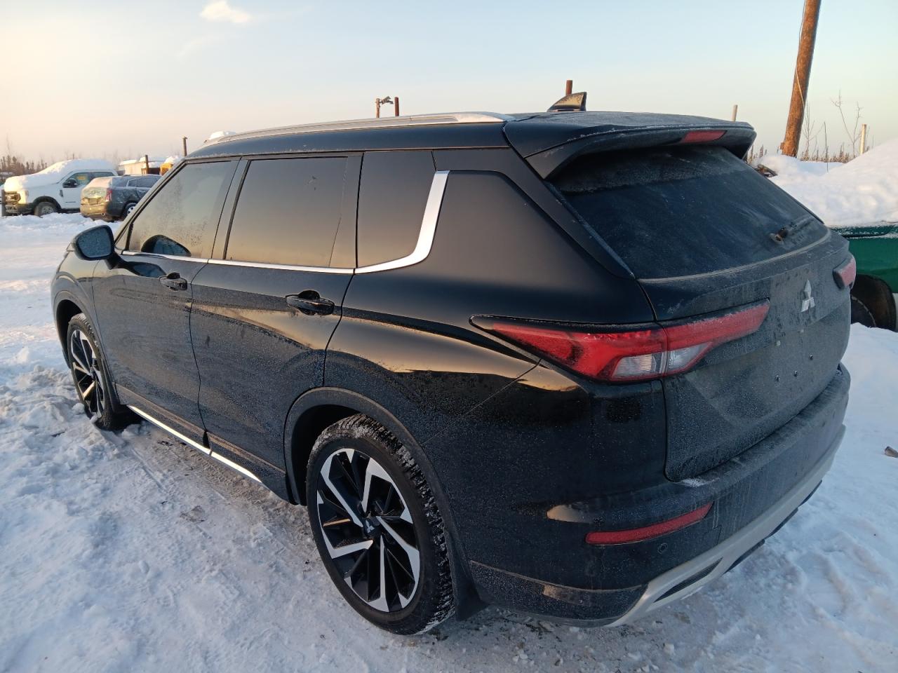 2023 MITSUBISHI OUTLANDER SEL VIN:JA4J4VA87PZ039467