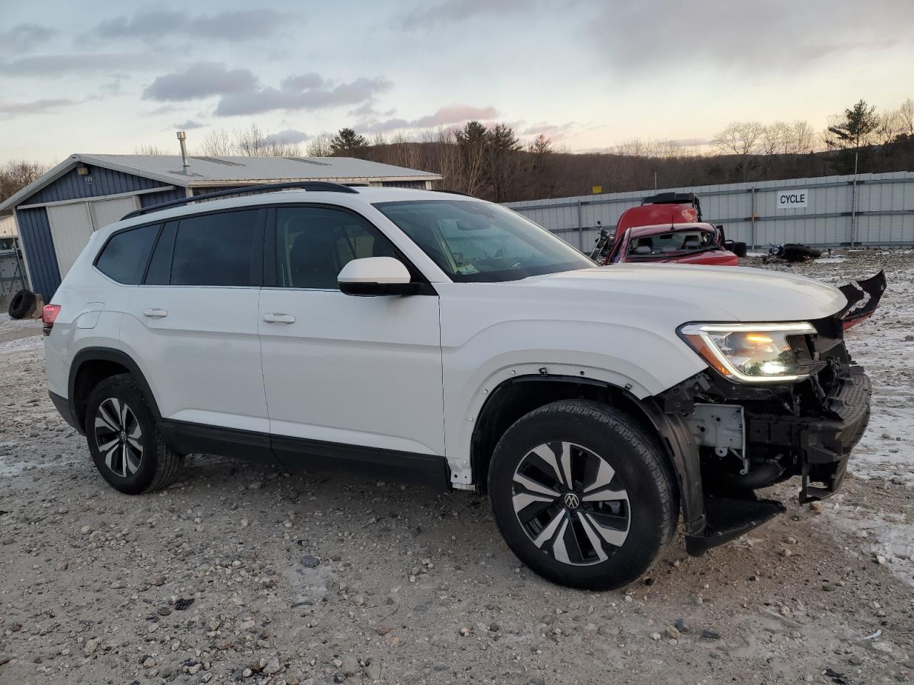 2024 VOLKSWAGEN ATLAS SE VIN:1V2DR2CA3RC535759