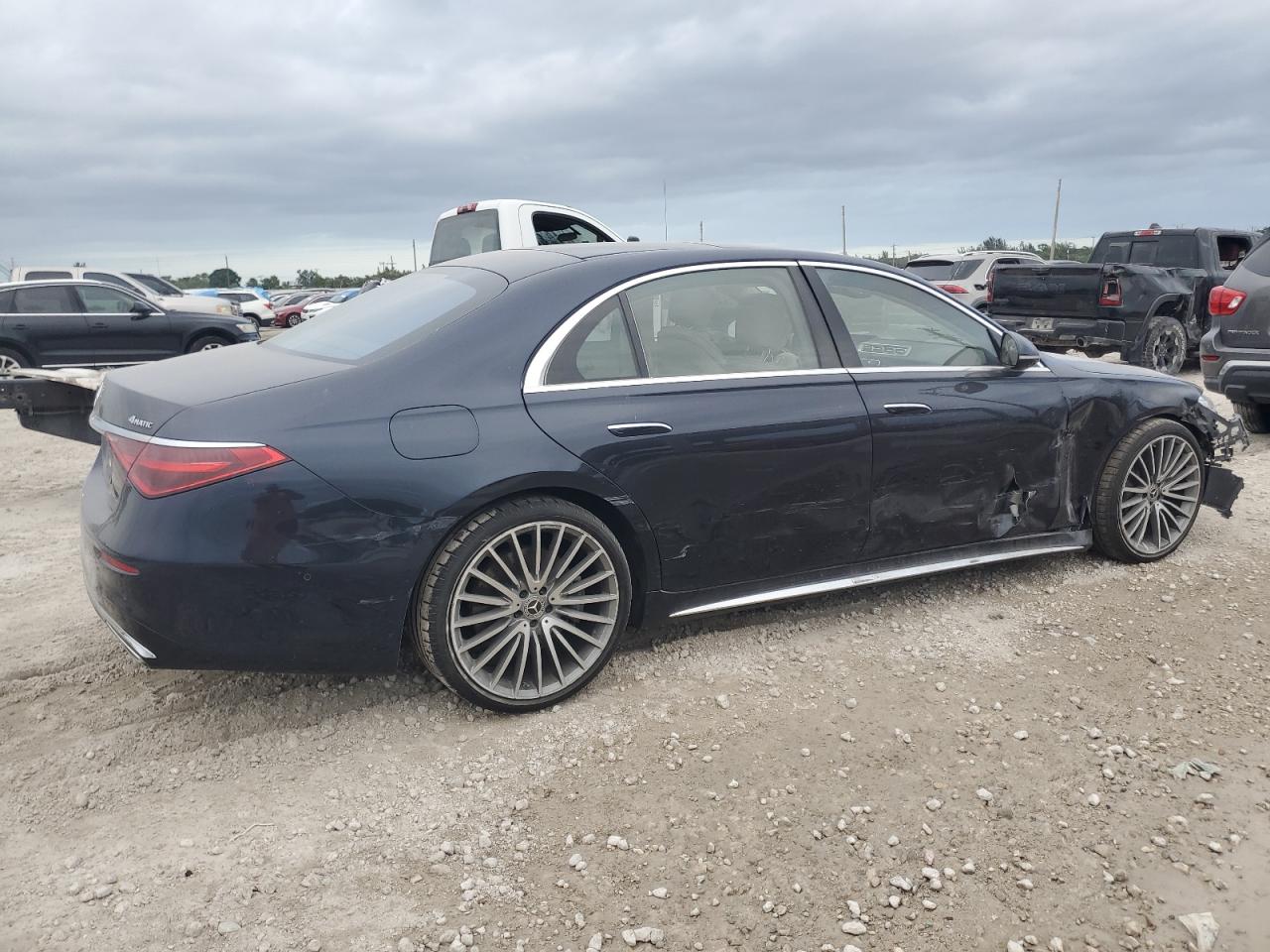 2022 MERCEDES-BENZ S 580 4MATIC VIN:W1K6G7GB6NA143029