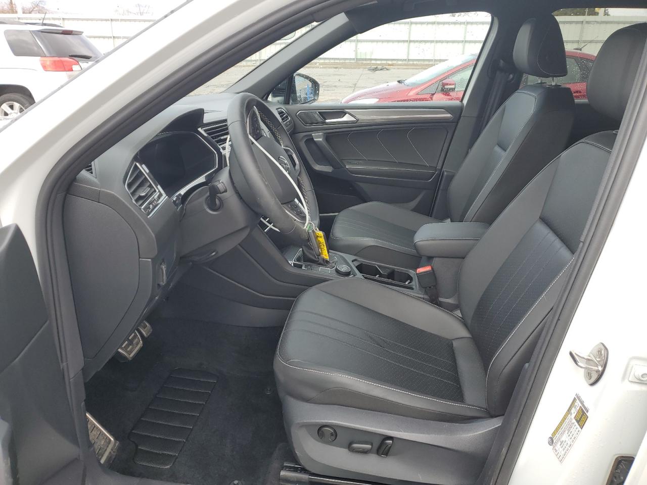 2023 VOLKSWAGEN TIGUAN SE R-LINE BLACK VIN:3VV8B7AX8PM091870