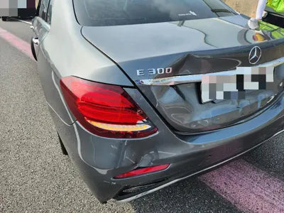 2019 Mercedes-Benz E 300 WDDZF4KBXKA663154 VIN:WDDZF4KBXKA663154