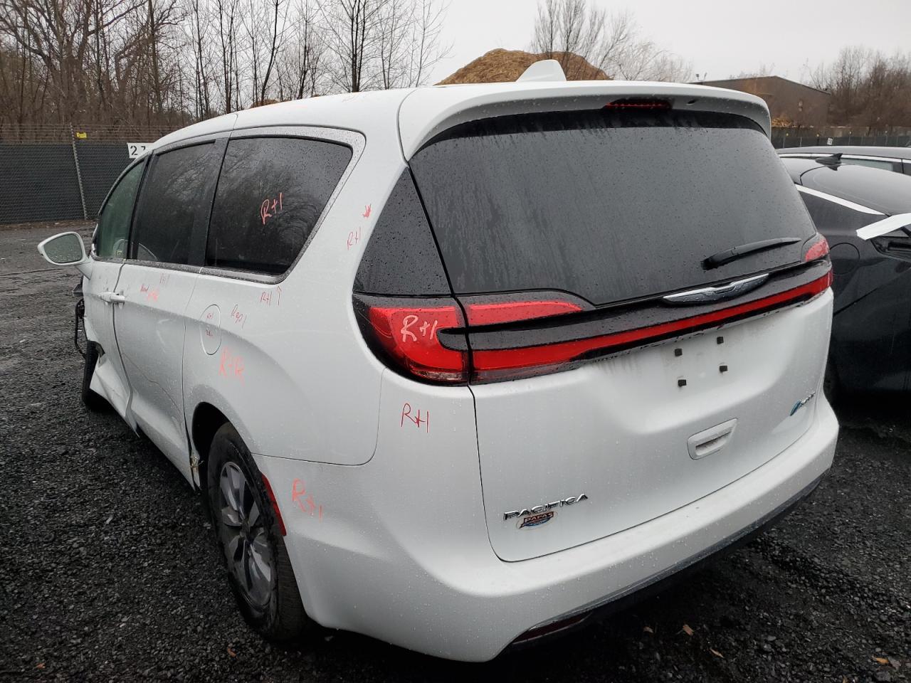 2022 CHRYSLER PACIFICA HYBRID TOURING L VIN:2C4RC1L78NR224661