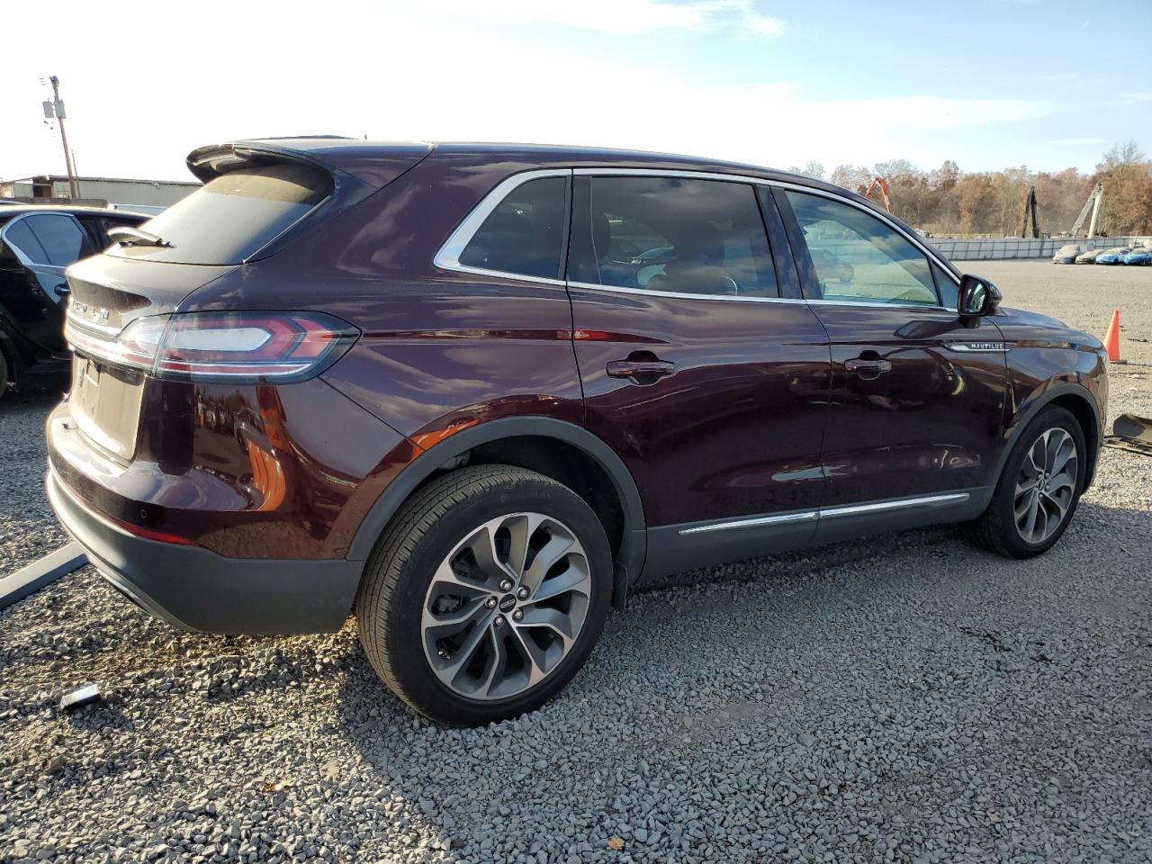 2022 LINCOLN NAUTILUS RESERVE VIN:2LMPJ8K96NBL21827