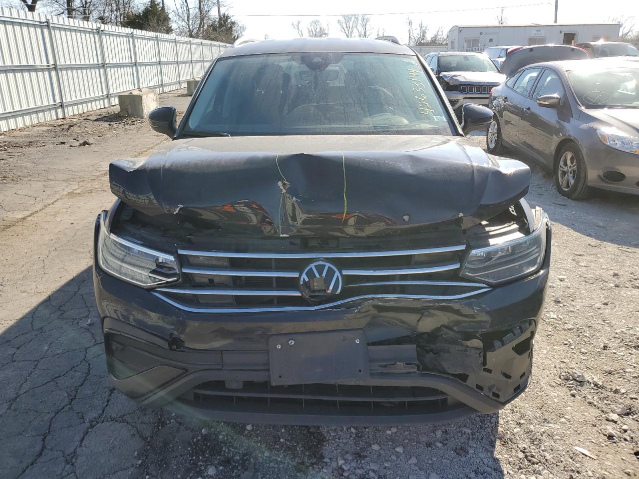 2022 VOLKSWAGEN TIGUAN SE VIN:3VV2B7AX3NM047908