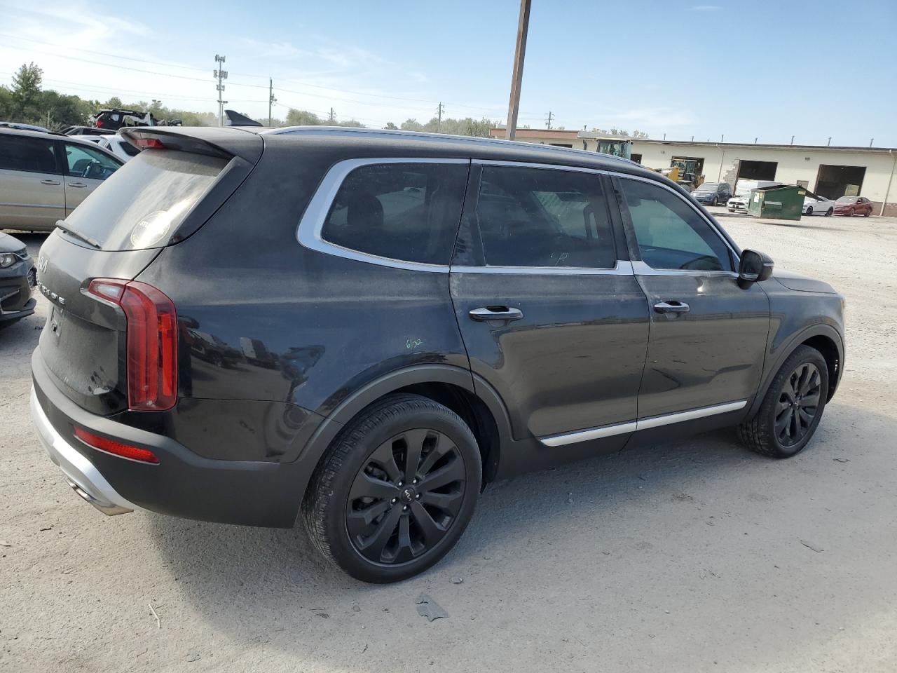 2022 KIA TELLURIDE S VIN:5XYP64HC3NG218079