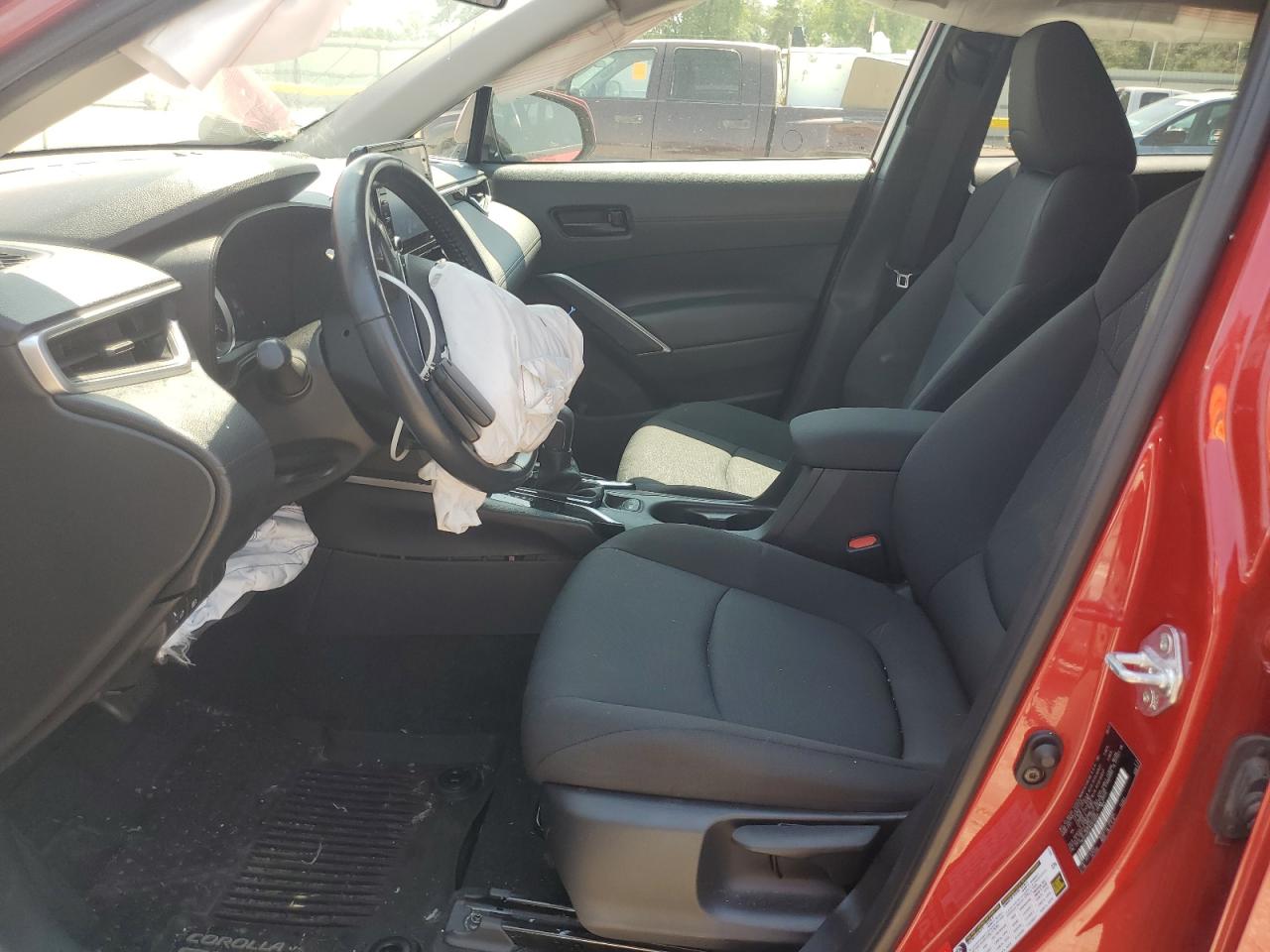 2022 TOYOTA COROLLA CROSS LE VIN:7MUBAABG2NV030858