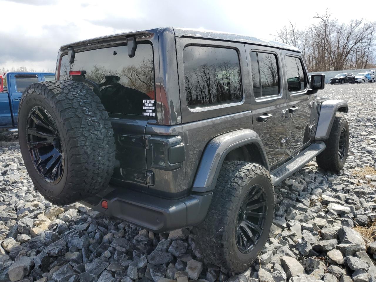 2022 JEEP WRANGLER UNLIMITED SAHARA VIN:1C4HJXEN9NW191371