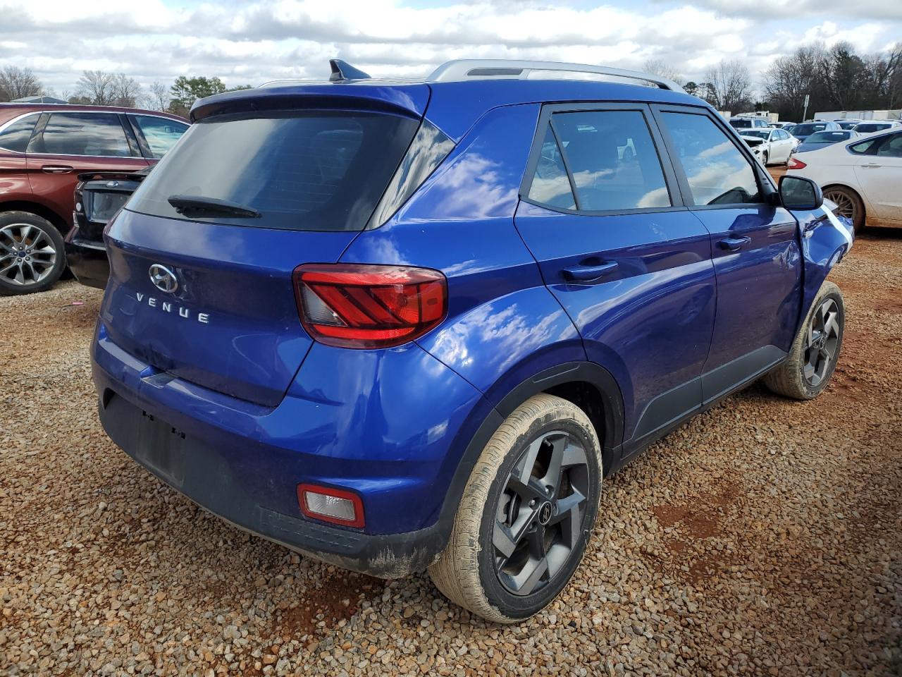 2022 HYUNDAI VENUE SEL VIN:KMHRC8A34NU142823
