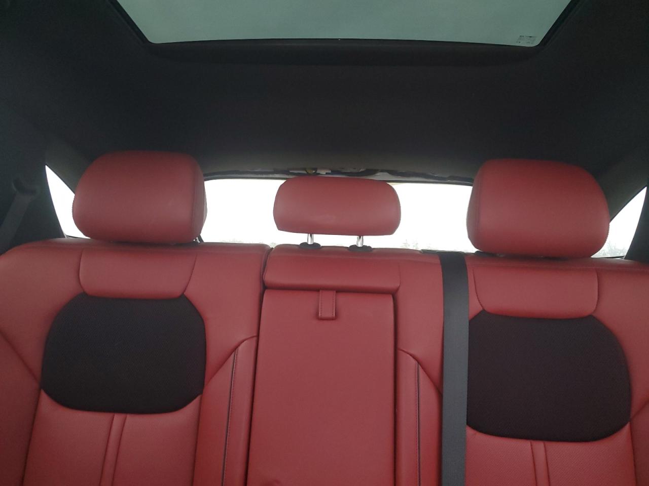 2022 GENESIS GV70 BASE VIN:KMUMADTBXNU050274