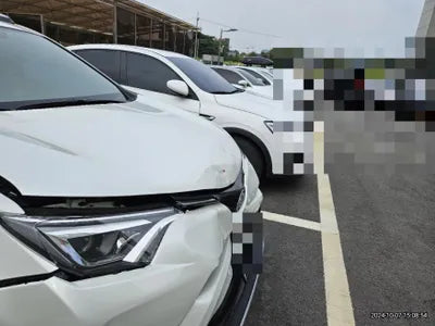 2017 Toyota RAV4 VIN: