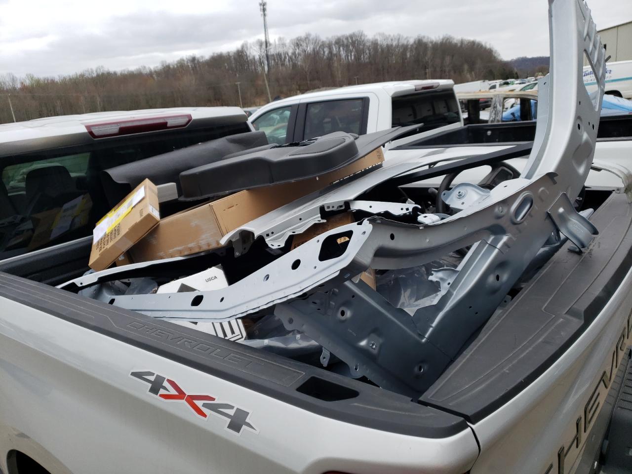 2022 CHEVROLET SILVERADO LTD K1500 LT VIN:1GCUYDED5NZ198042