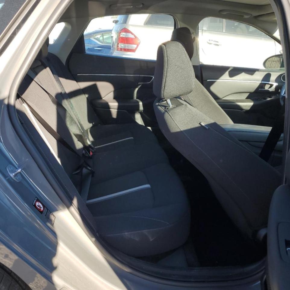 2023 HYUNDAI SONATA SEL VIN:5UX43DT00N9K32112