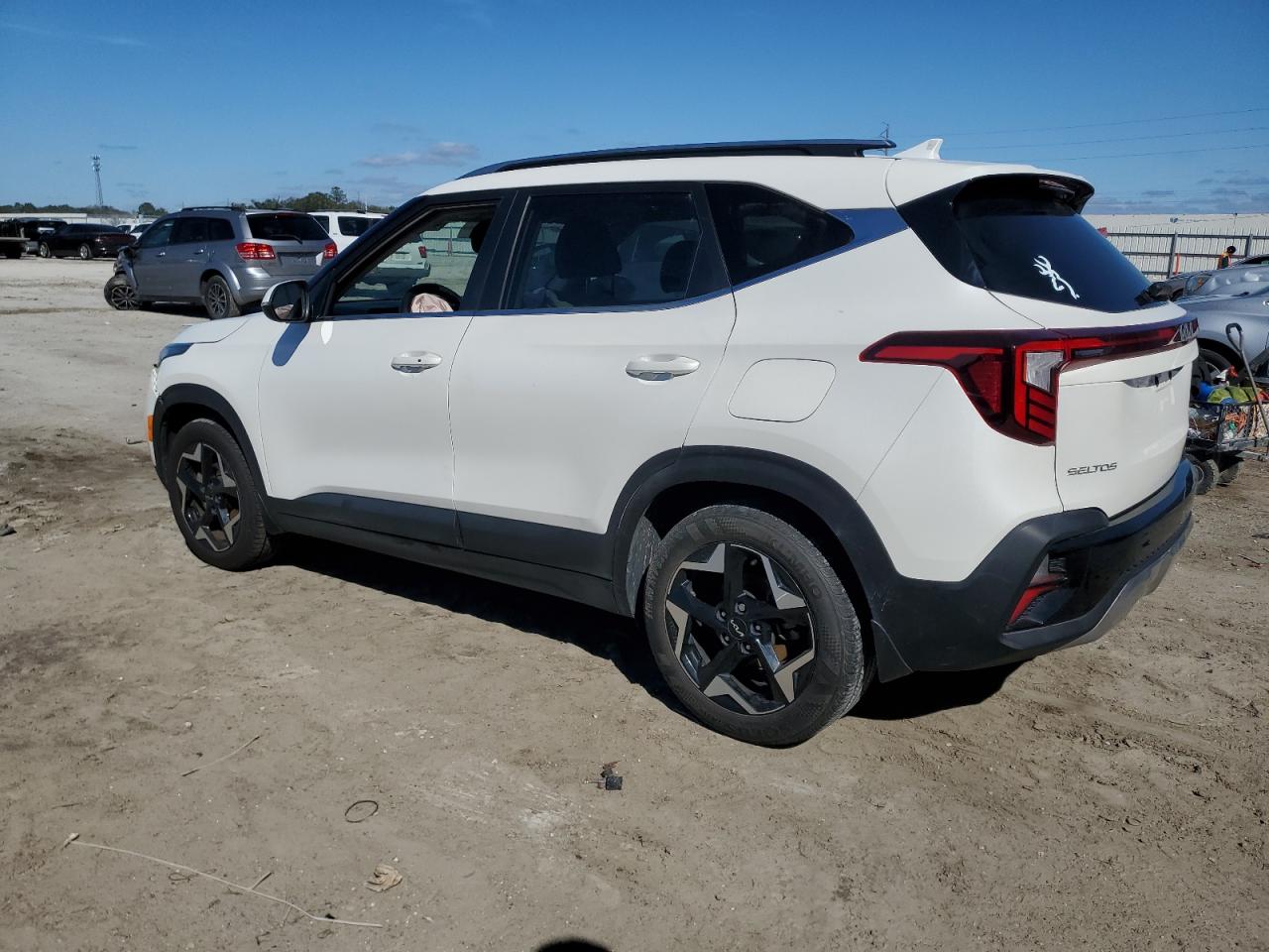 2024 KIA SELTOS EX VIN:KNDER2AAXR7484200