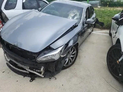 2015 Infiniti Q70 VIN: