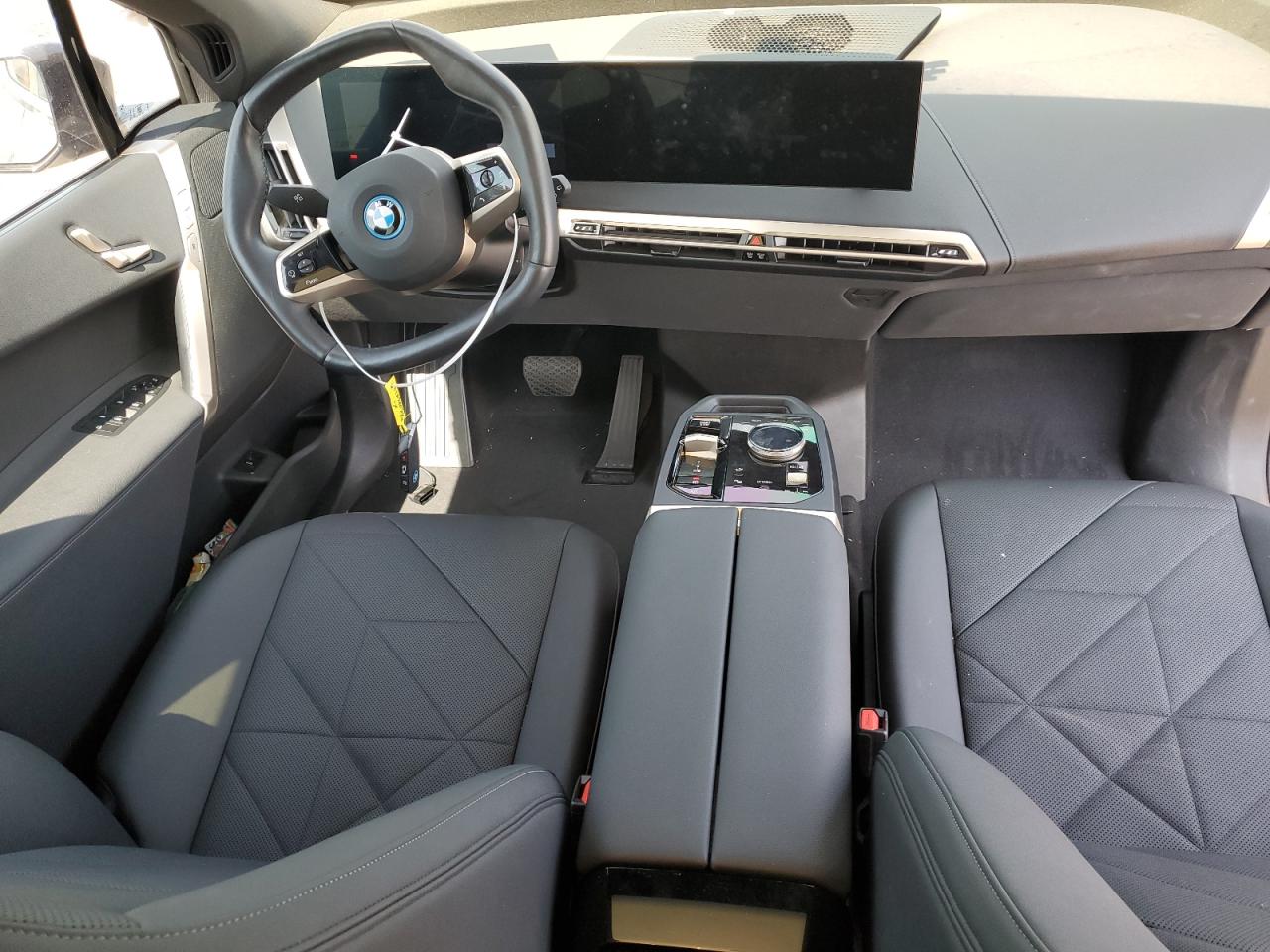 2023 BMW IX XDRIVE50 VIN:WB523CF01PCM01988