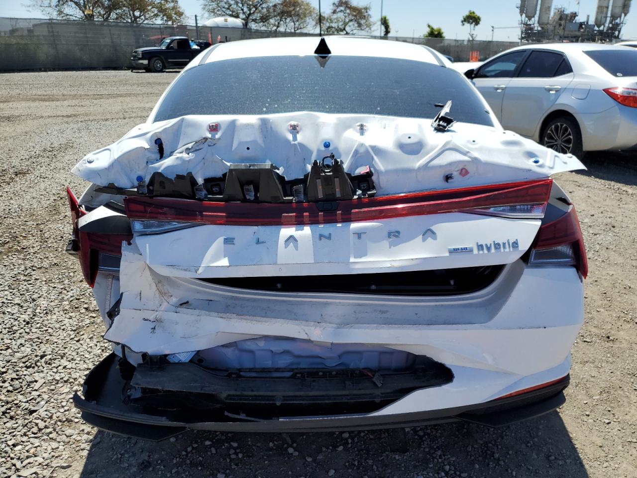 2023 HYUNDAI ELANTRA BLUE VIN:KMHLM4AJ7PU083781