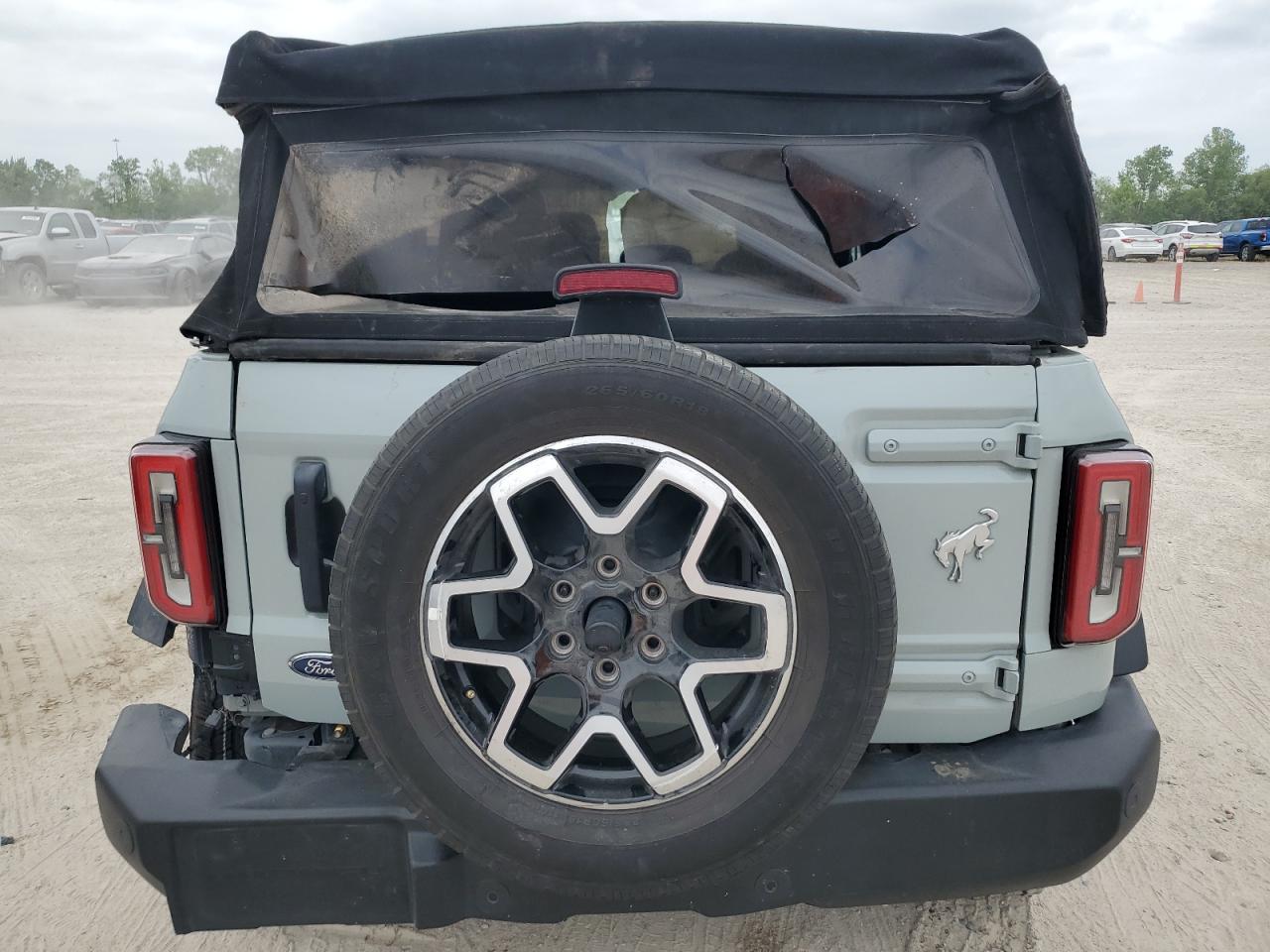 2022 FORD BRONCO BASE VIN:1FMDE5BH3NLA99823