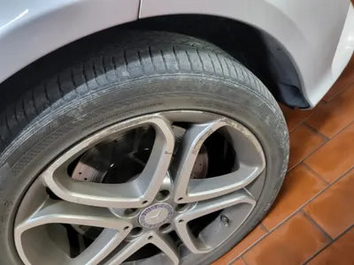 2015 Mercedes-Benz E 250 WDDHF9HB5FB163158 VIN:WDDHF9HB5FB163158