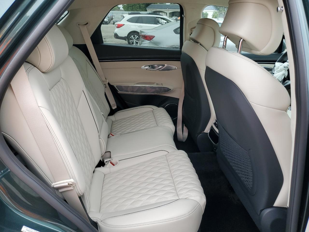 2023 GENESIS GV70 BASE VIN:KMUMCDTC5PU137831