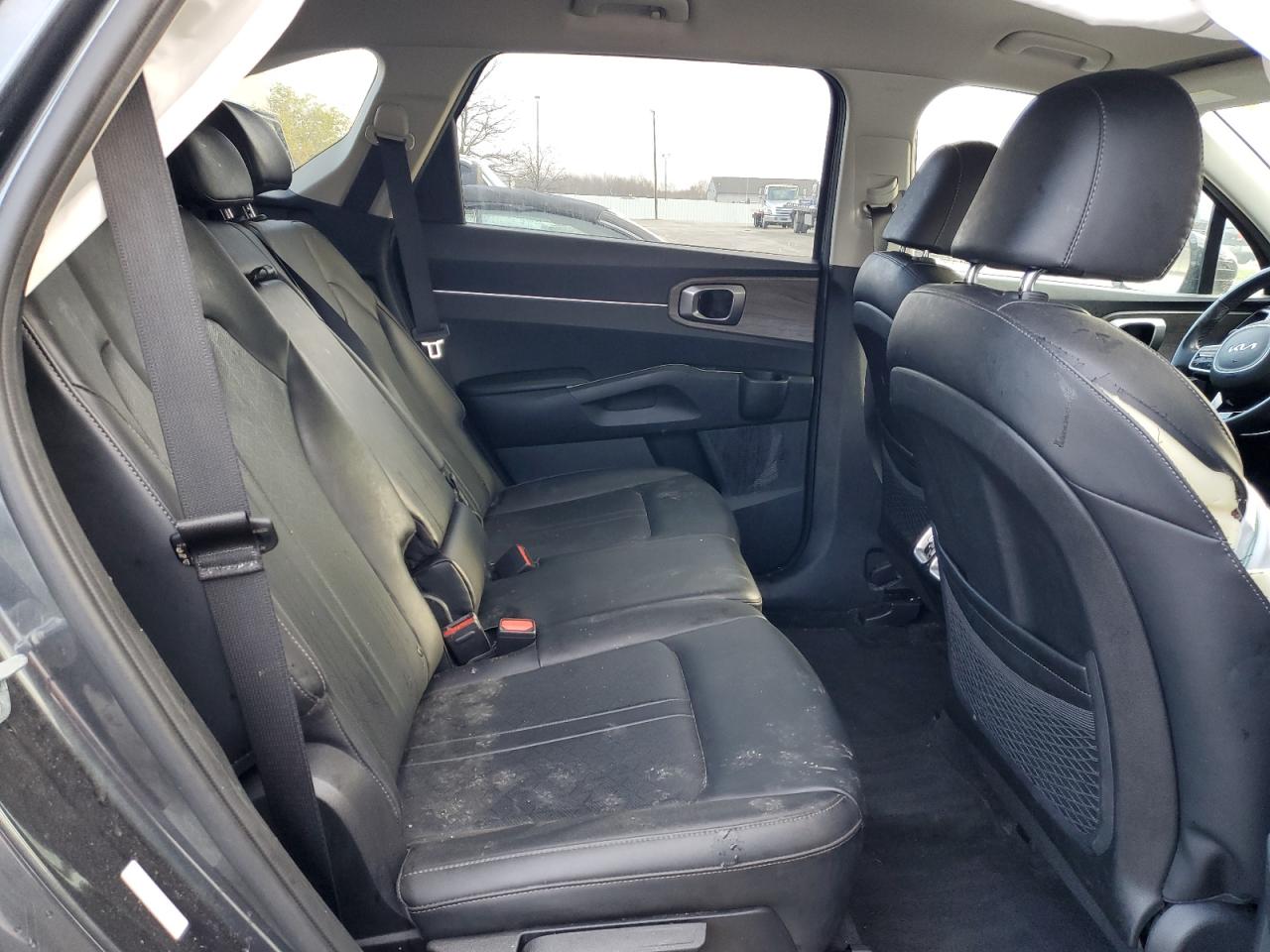 2022 KIA SORENTO S VIN:5XYRLDLC6NG160185