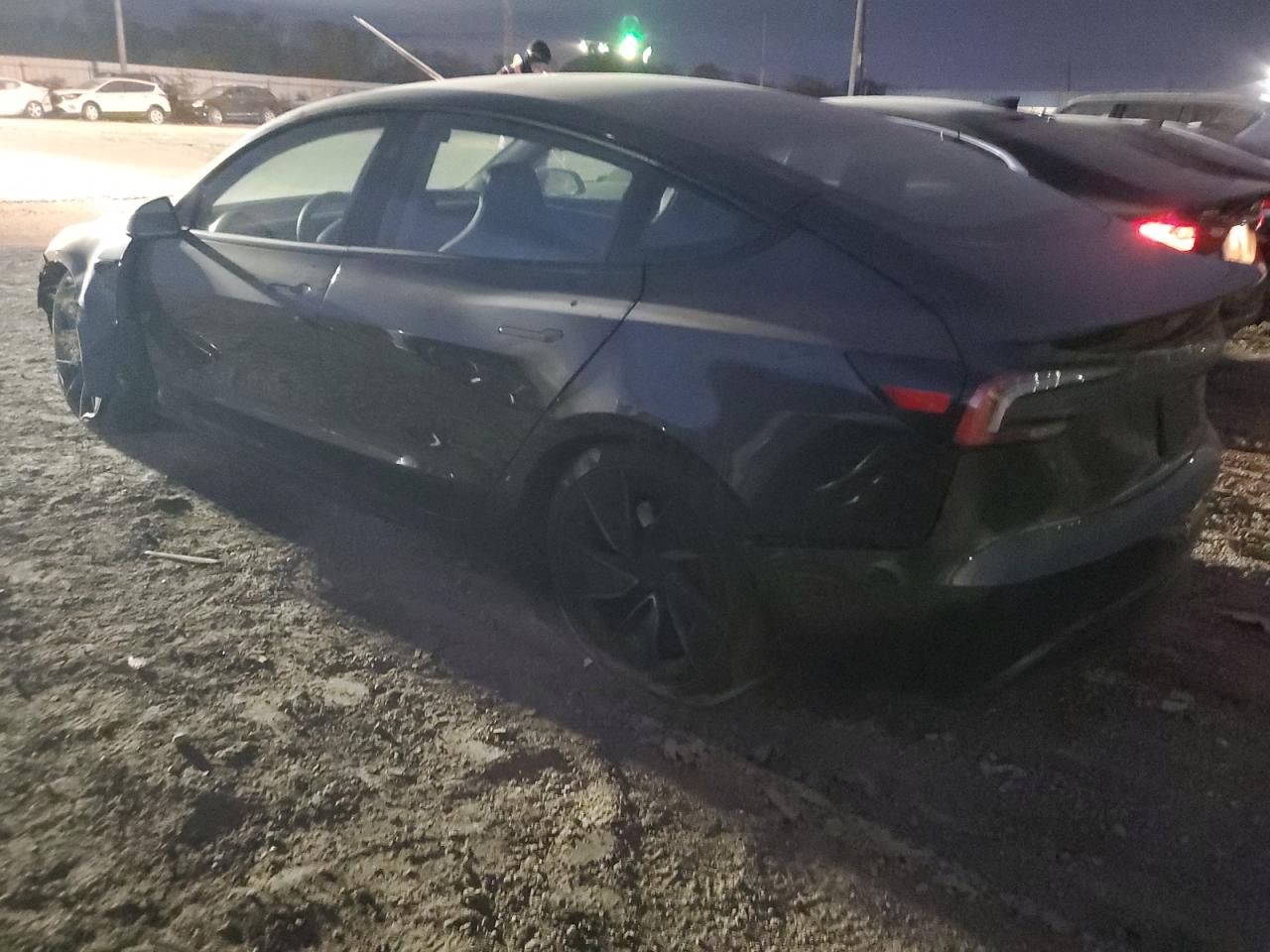 2024 TESLA MODEL 3  VIN:5YJ3E1ET0RF845520