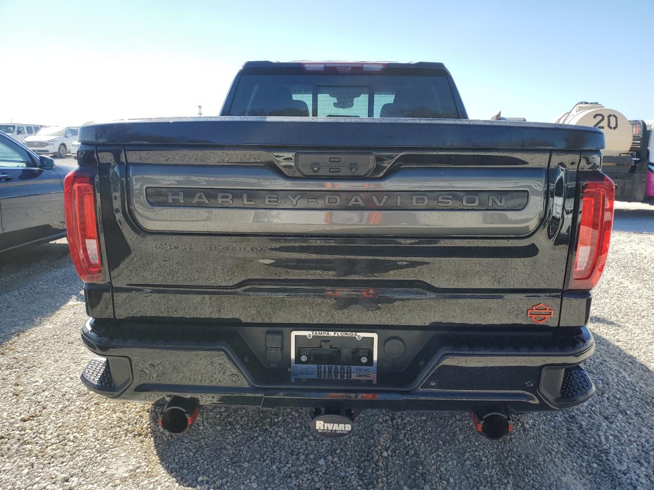 2023 GMC SIERRA K1500 AT4 VIN:1GTUUEEL3PZ246939