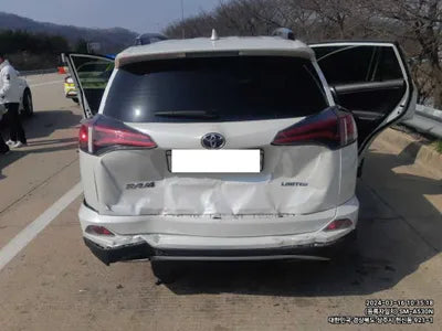 2018 Toyota RAV4 JTMYFREV6JD111012 VIN:JTMYFREV6JD111012