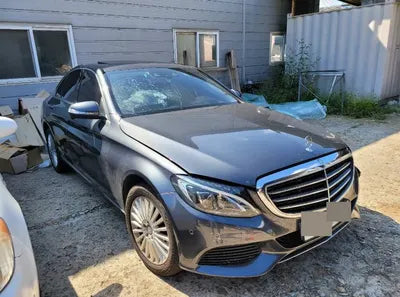 2015 Mercedes-Benz C 220 VIN: