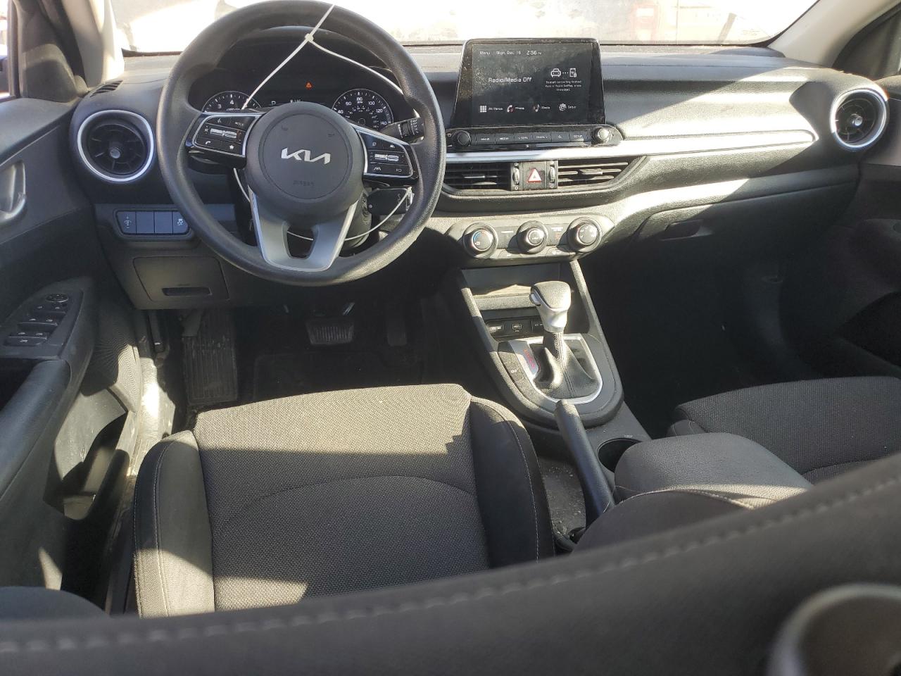 2022 KIA FORTE FE VIN:3KPF24AD4NE448656