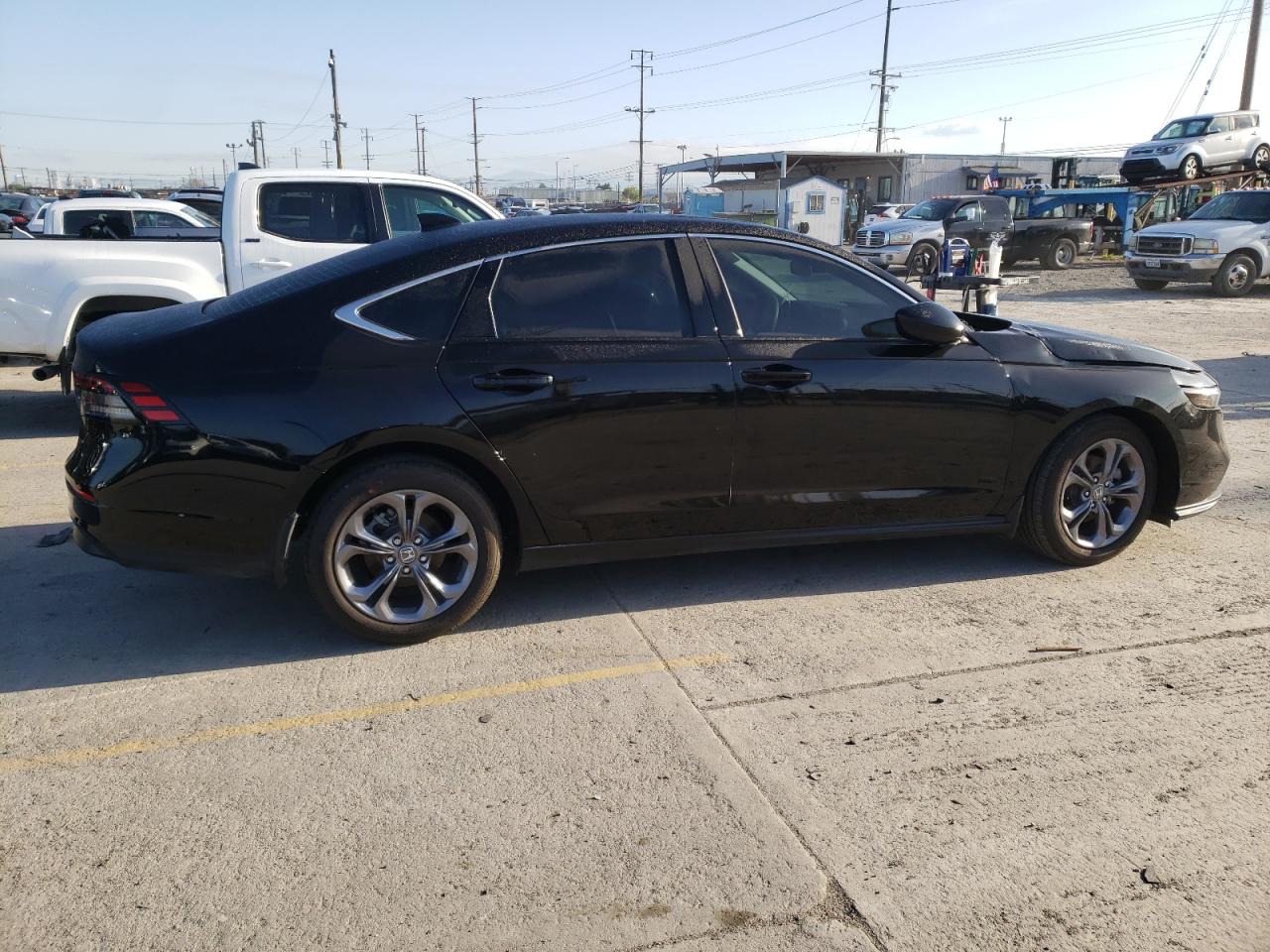 2024 HONDA ACCORD EX VIN:1HGCY1F3XRA020004