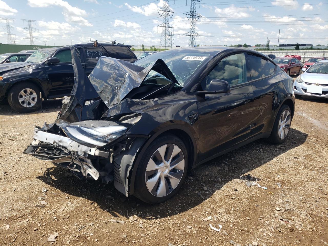 2022 TESLA MODEL Y  VIN:7SAYGDEE2NA008622