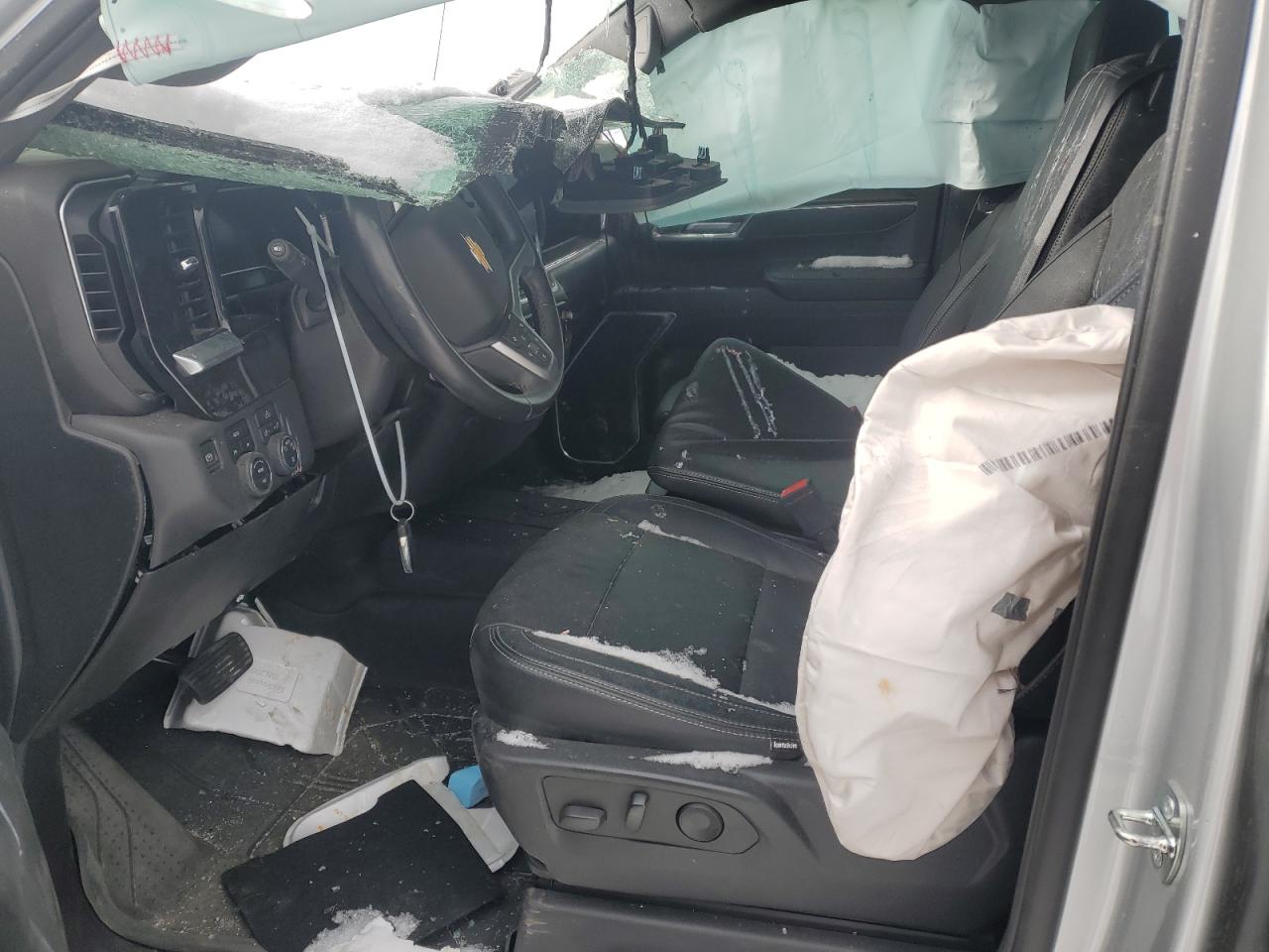 2022 CHEVROLET SILVERADO K1500 LT VIN:1GCPDDEK2NZ572095