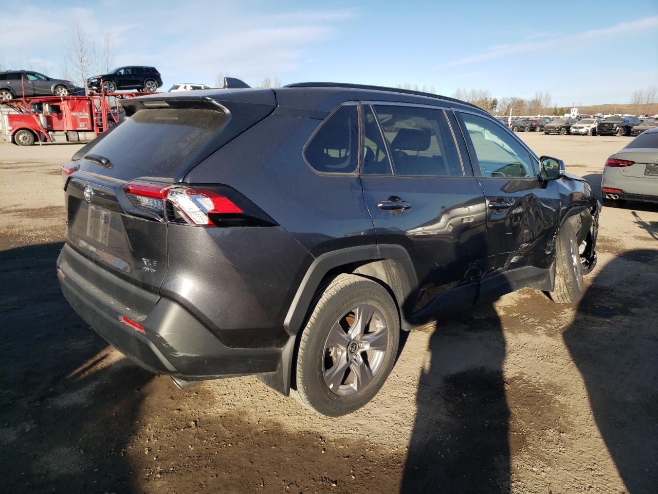 2023 TOYOTA RAV4 XLE VIN:2T3R1RFV9PC352416