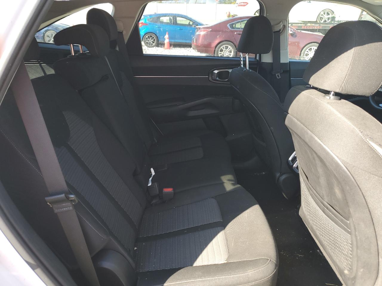 2022 KIA SORENTO LX VIN:5XYRGDLC6NG151426